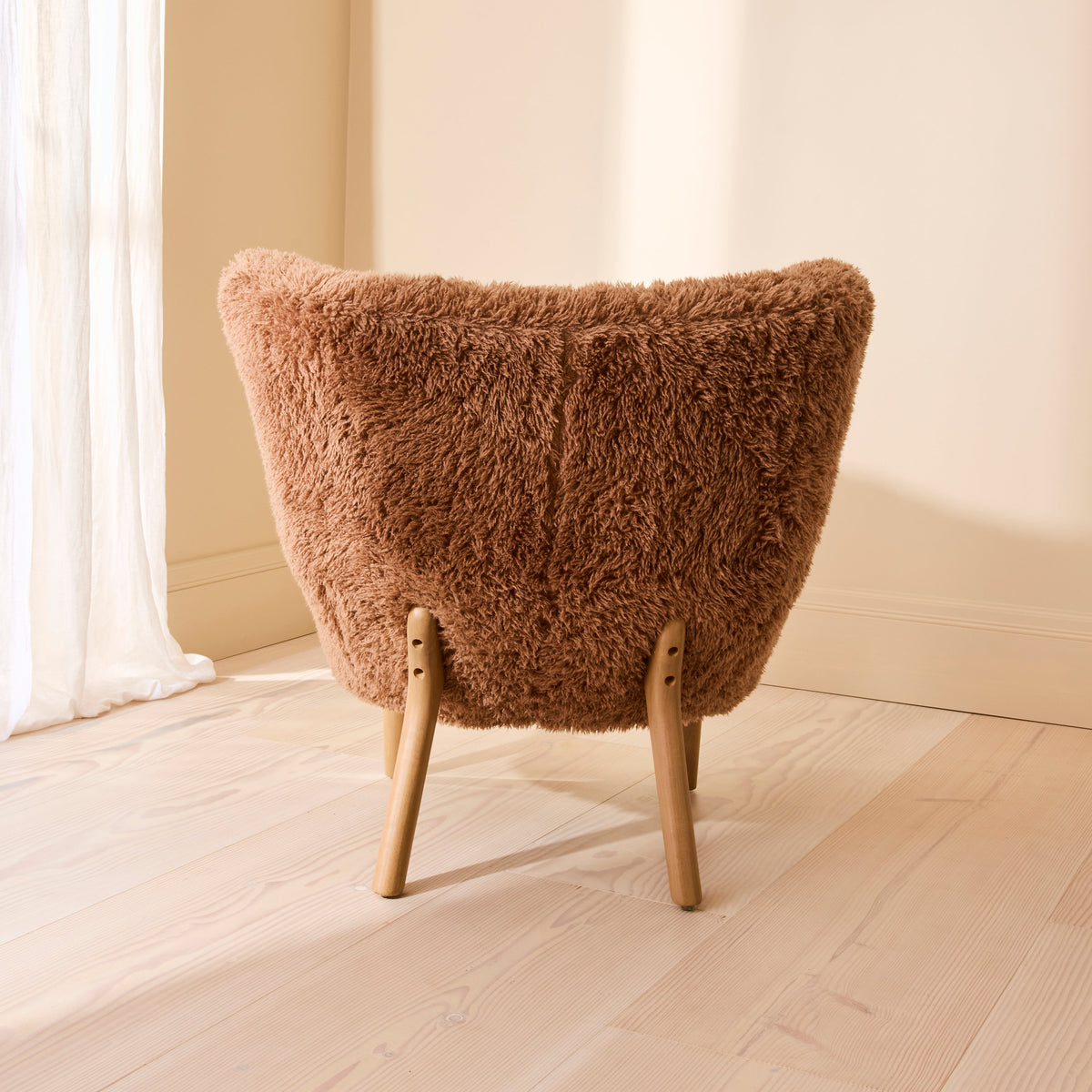 Chester - Fur Accent Chair Brown & Warm Wood