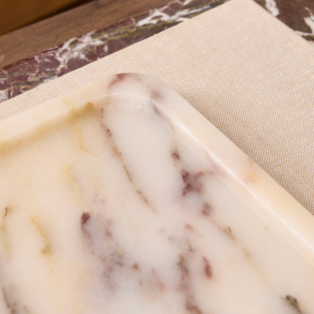 Travara - Calacatta Viola Marble Square Decorative Tray
