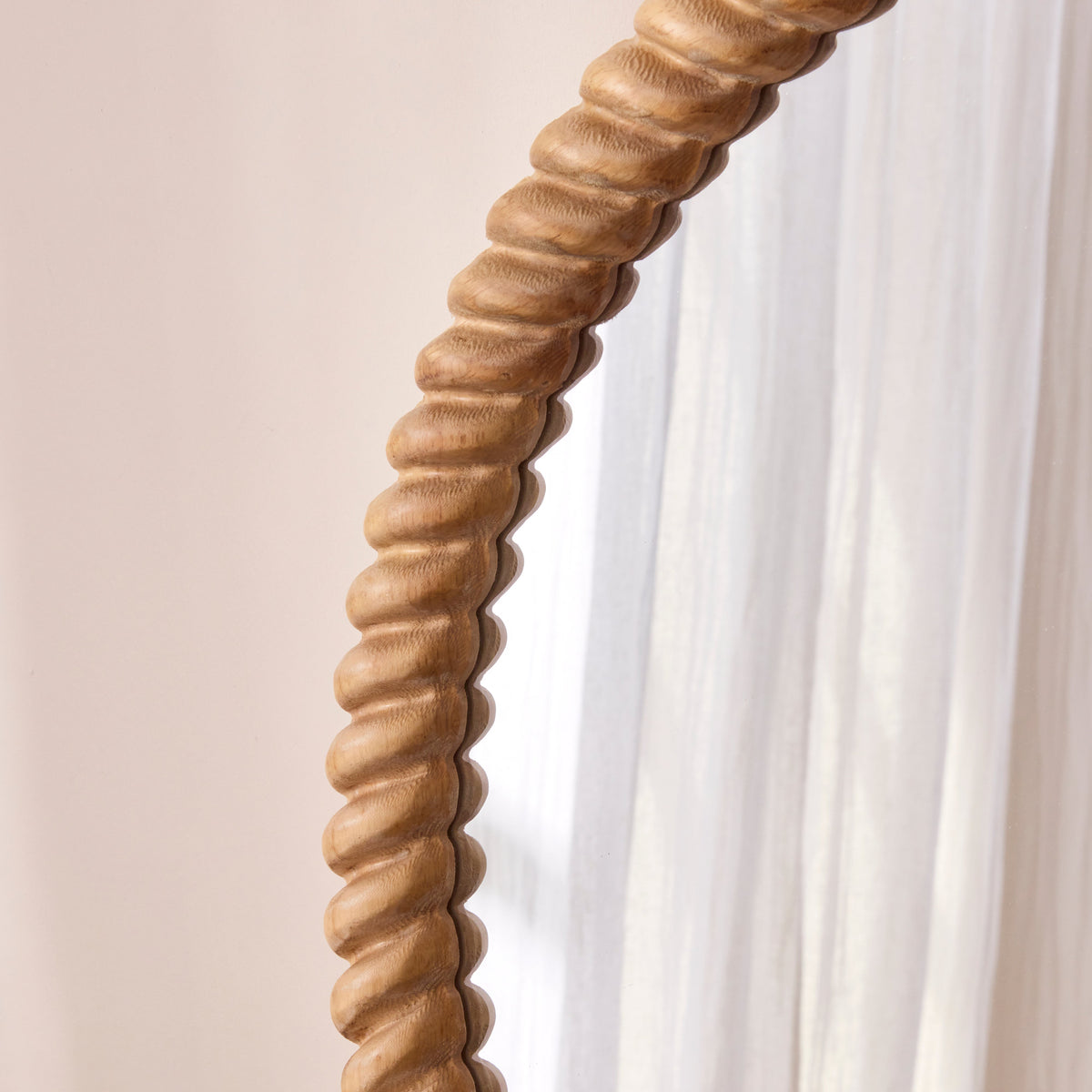 Cordelia - Light Wood Rope Twist Round Wall Mirror 80cm x 80cm