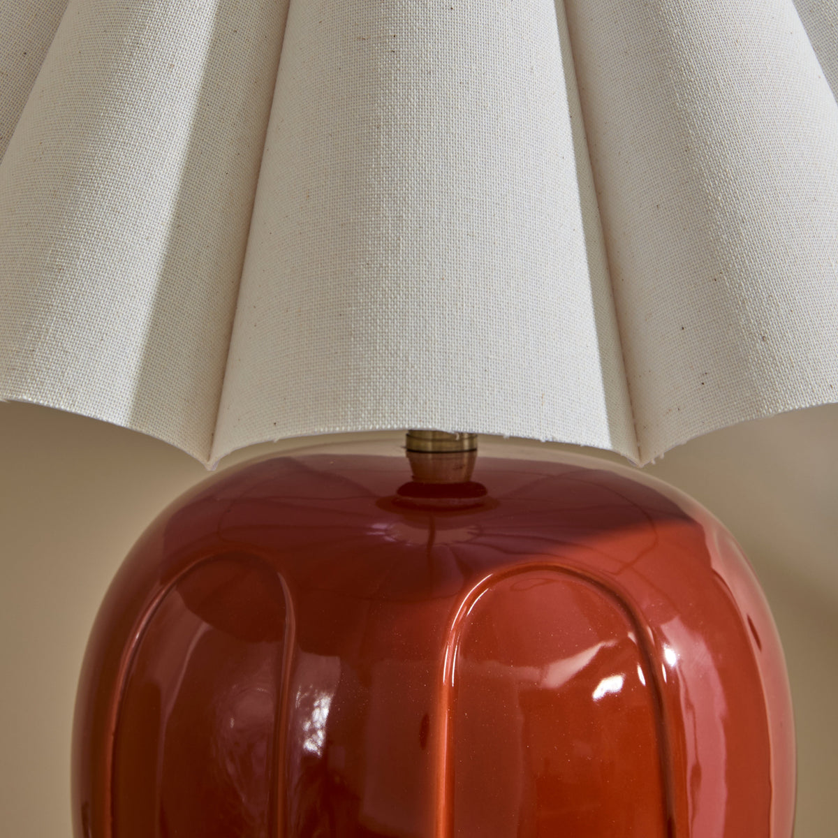 Orla - Terracotta Gloss Ceramic Scallop Shade Table Lamp