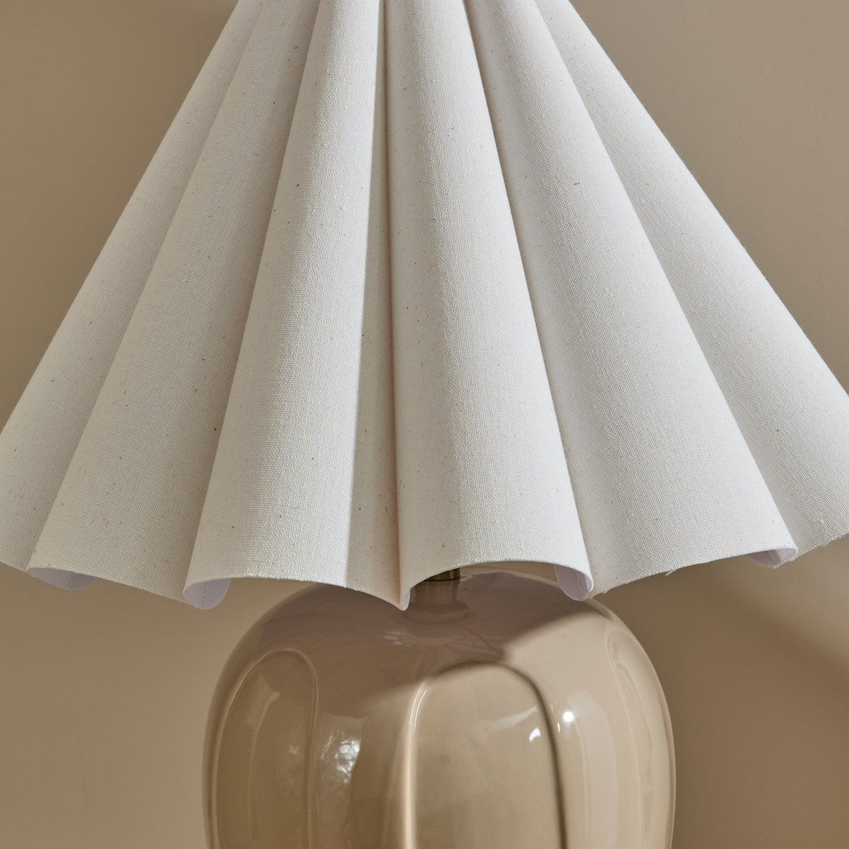 Orla - Beige Gloss Ceramic Scallop Shade Table Lamp