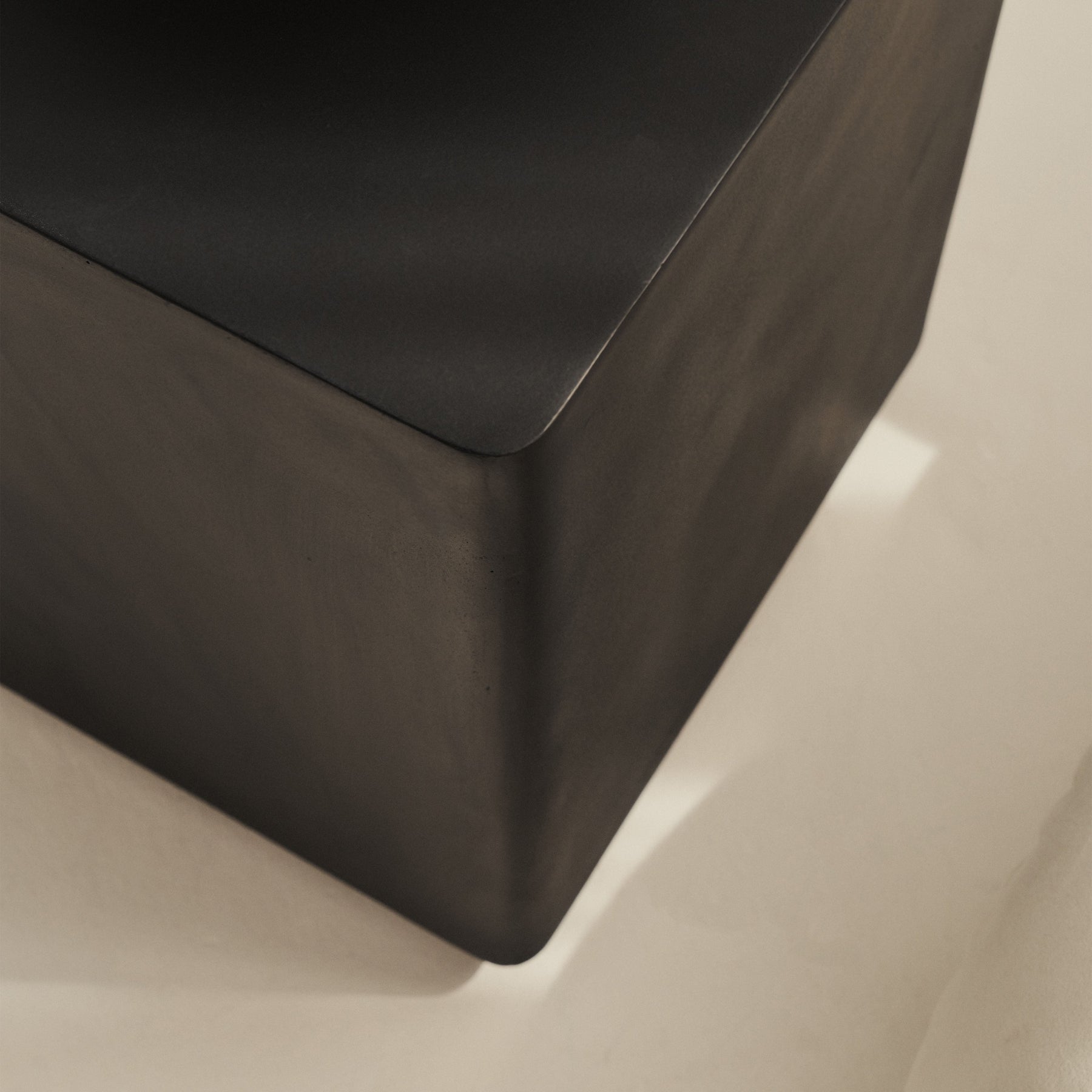 Angelo - Minimal Onyx Rectangle Side Table