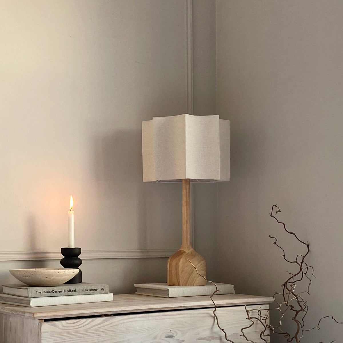 Esme - Light Wood Inverted Scallop Shade Table Lamp