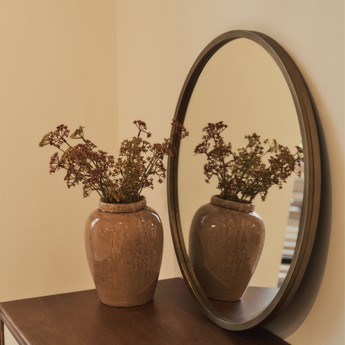 Higgins - Gold Metal Modern Round Wall Mirror 60cm x 60cm