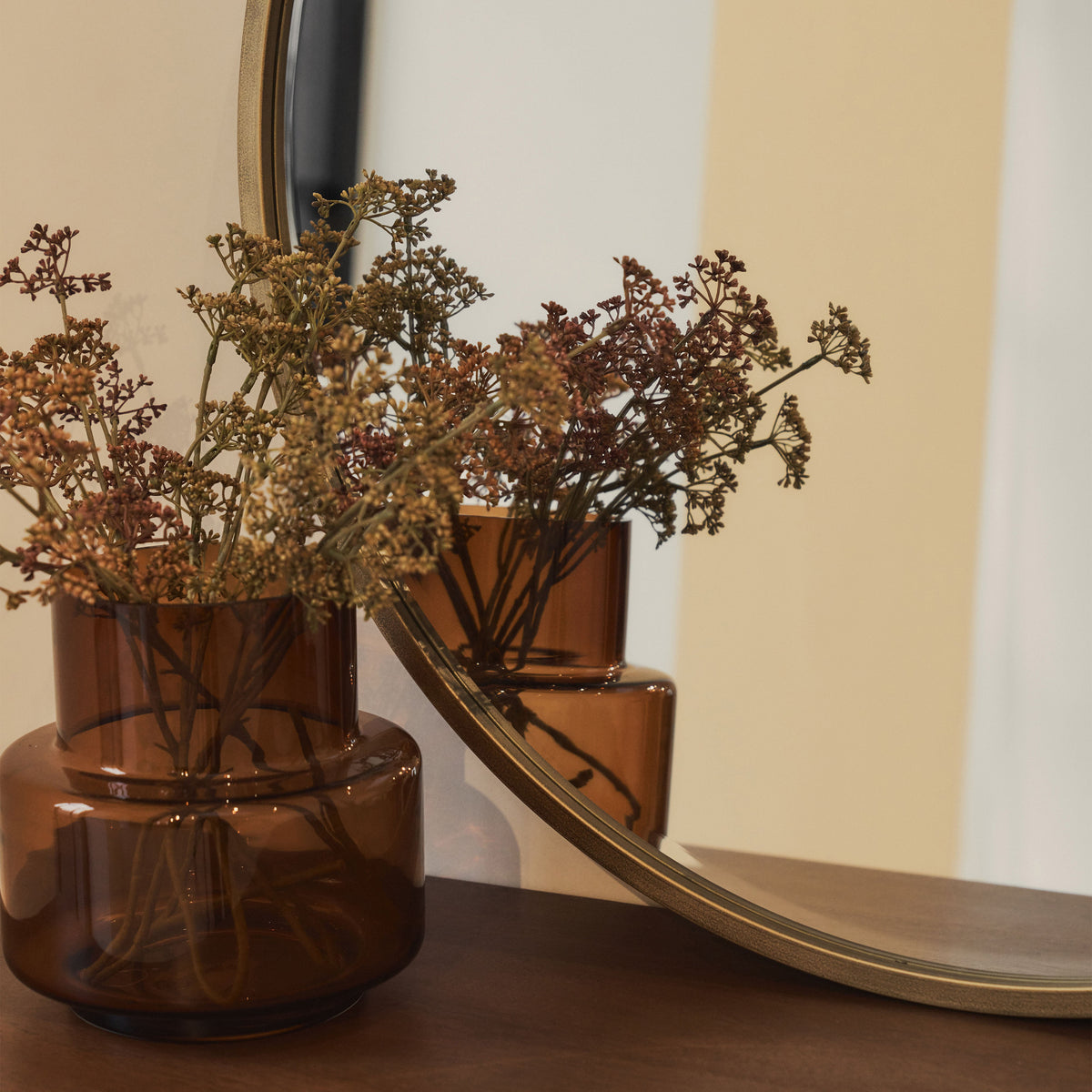 Higgins - Gold Metal Modern Round Wall Mirror 80cm x 80cm