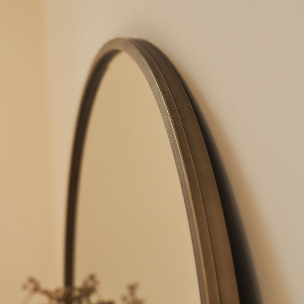 Higgins - Gold Metal Modern Round Wall Mirror 80cm x 80cm