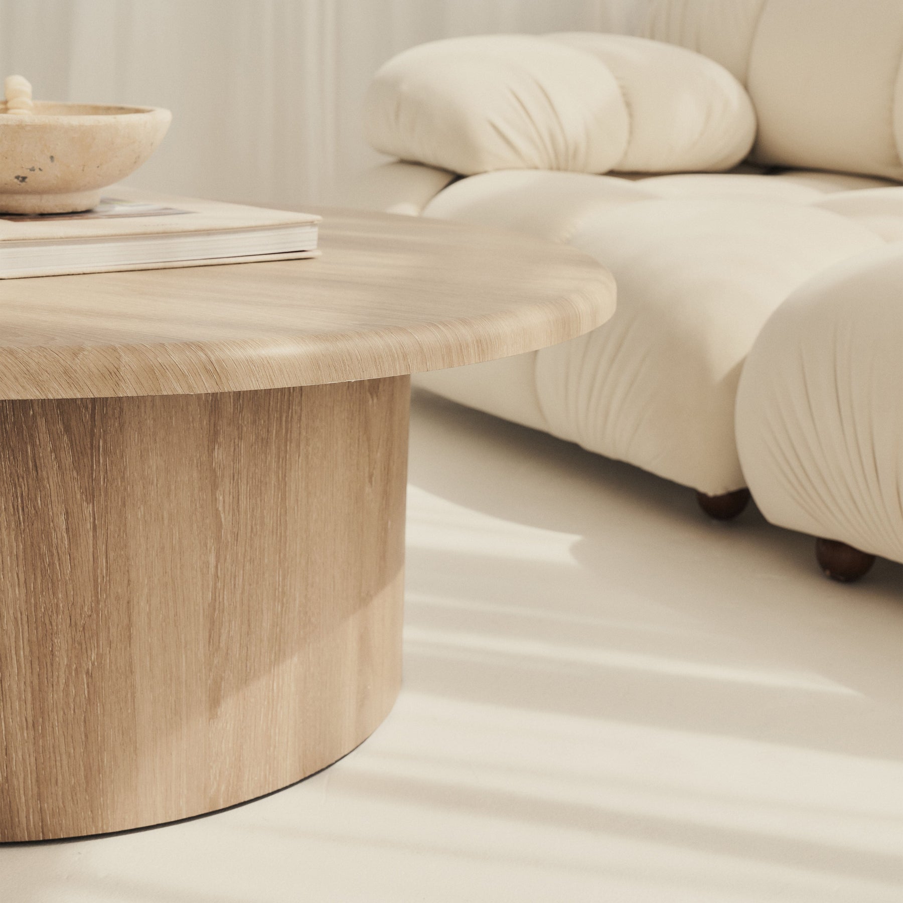 Madison - Large Washed Wood Round Wooden Coffee Table