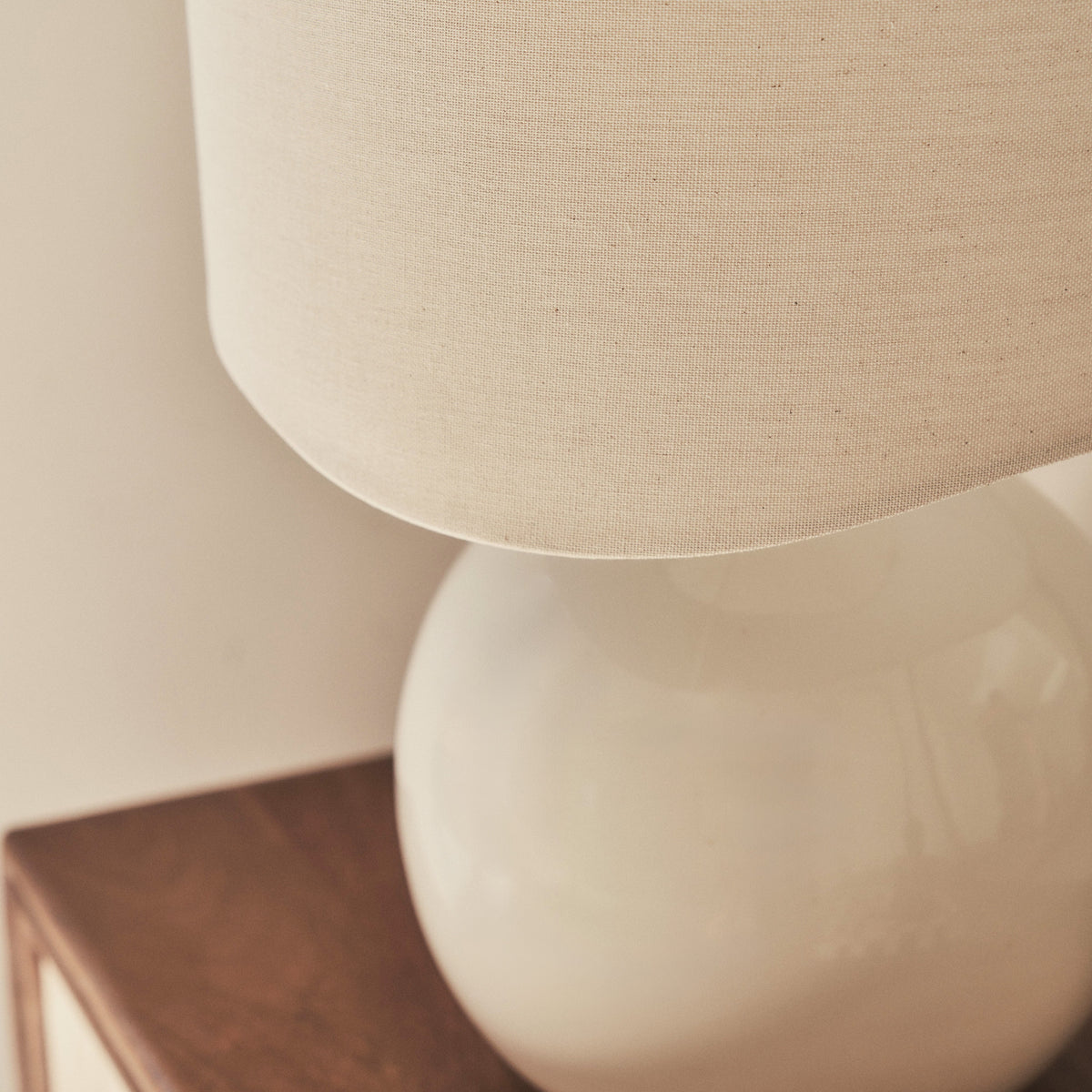Olera - Ivory Gloss Ceramic Wave Shade Table Lamp