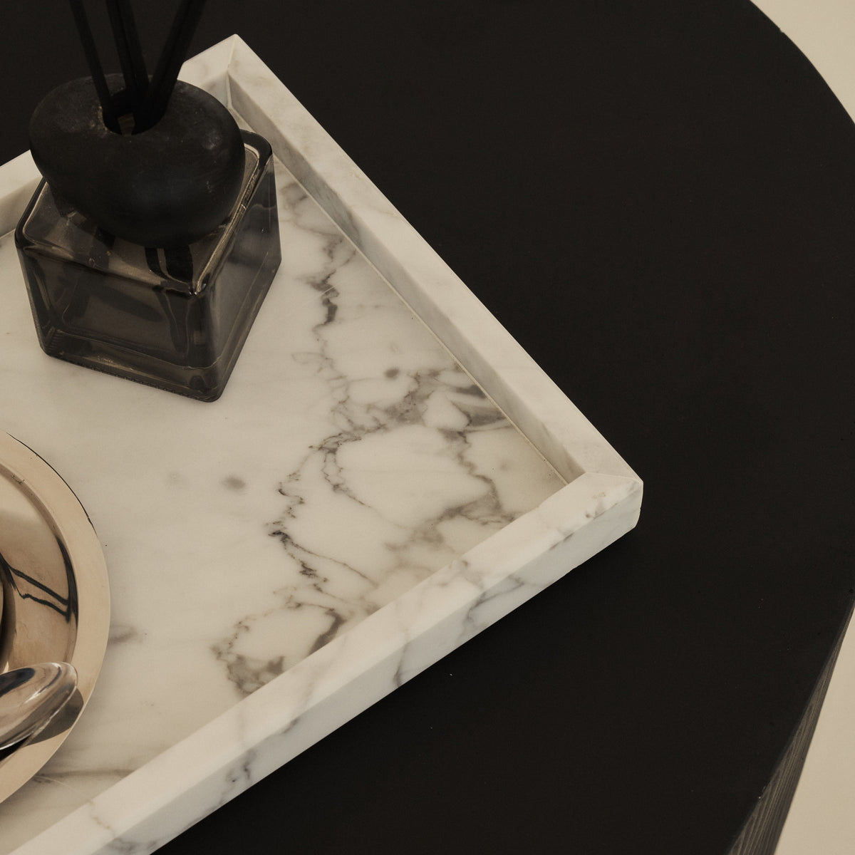 Travara - White Marble Large Rectangular Decorative Tray