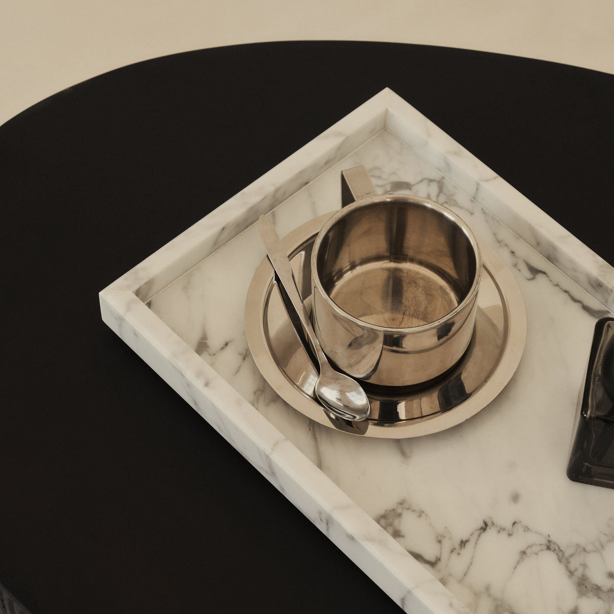 Travara - White Marble Large Rectangular Decorative Tray