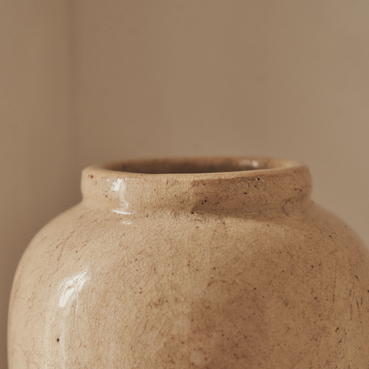 Portera - Beige Gloss Ceramic Vase