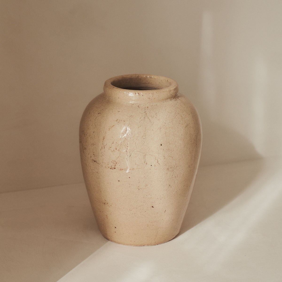 Portera - Beige Gloss Ceramic Vase