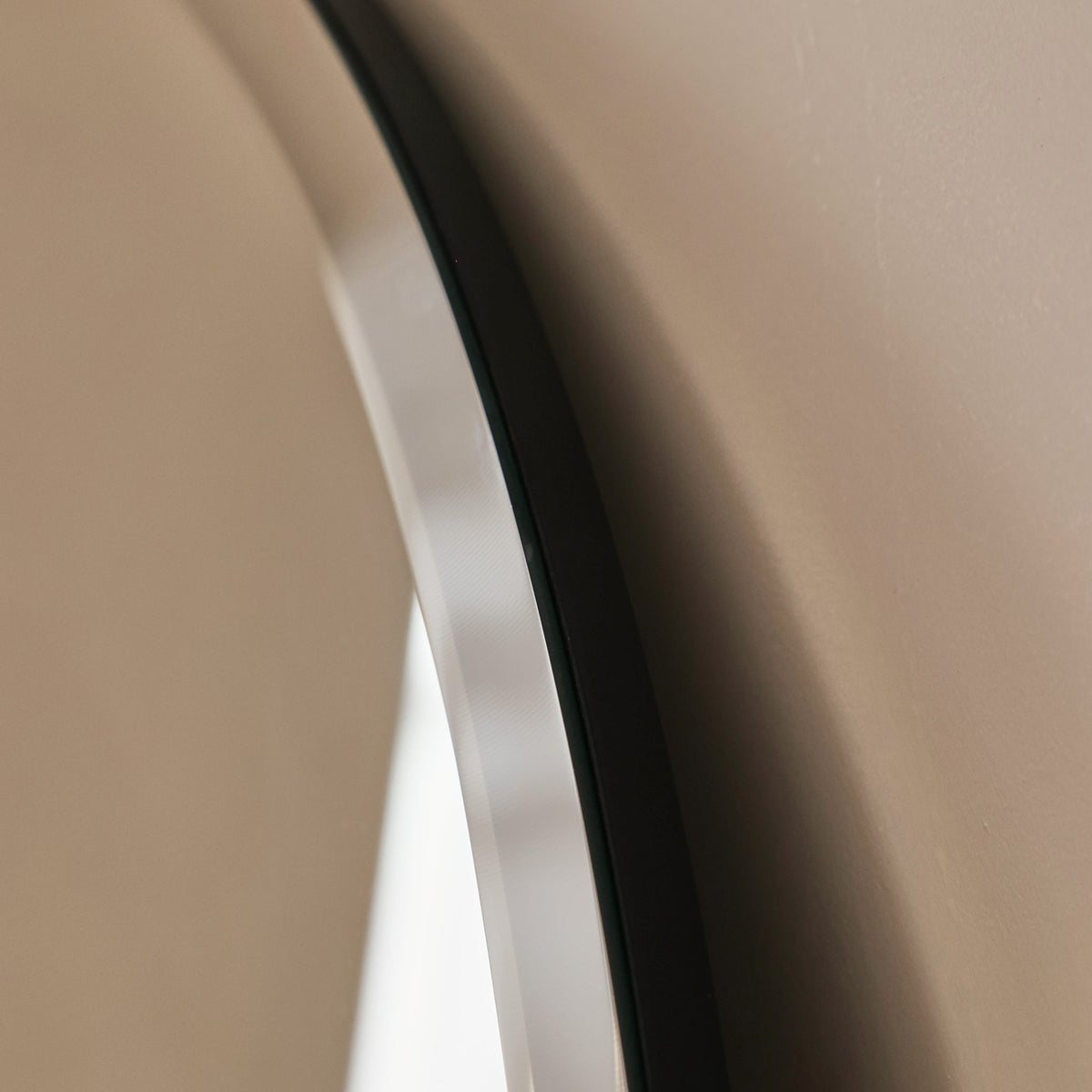 Vienna - Frameless Round Bevelled Mirror 80cm x 80cm