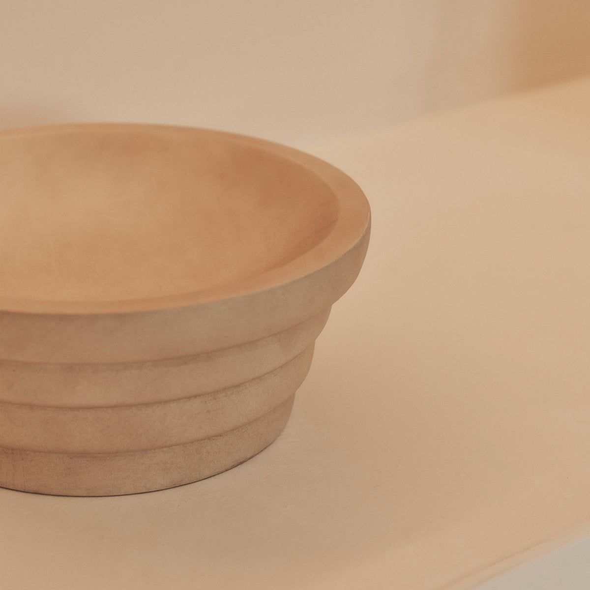 Luciana - Concrete Ribbed Bowl 25cm