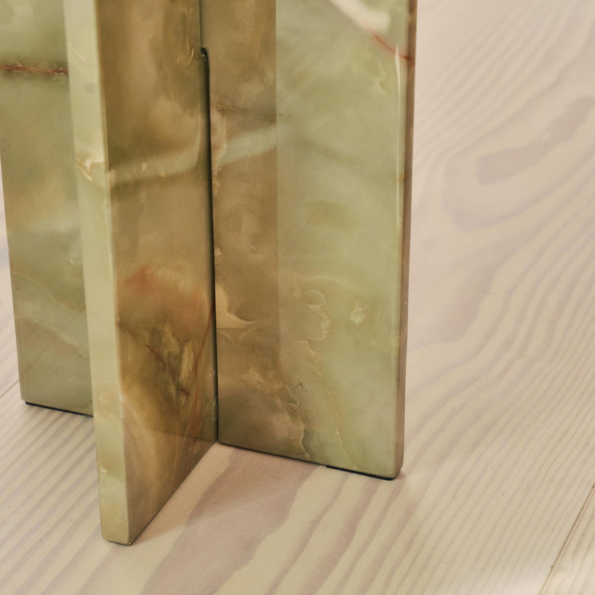 Ravello - Green Onyx Round Premium Solid Marble Side Table