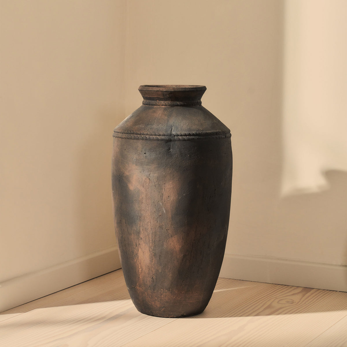 Toledo - Large Antique Brown Textured Terracotta Vase