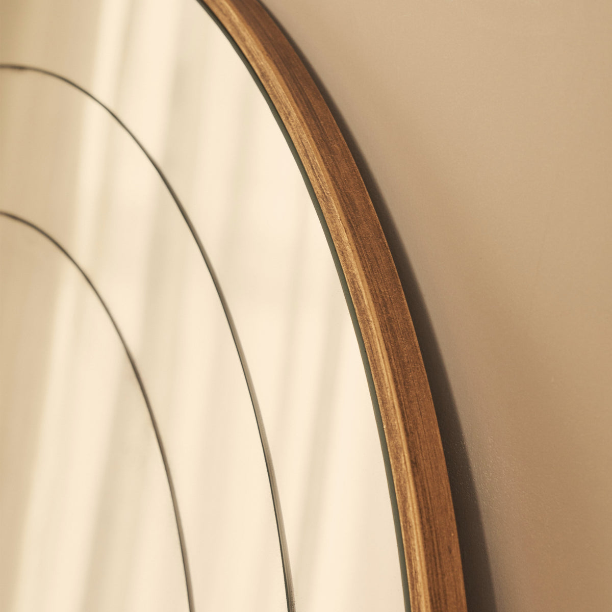 Teramo - Gold Antique Glass Round Metal Wall Mirror 90cm x 90cm