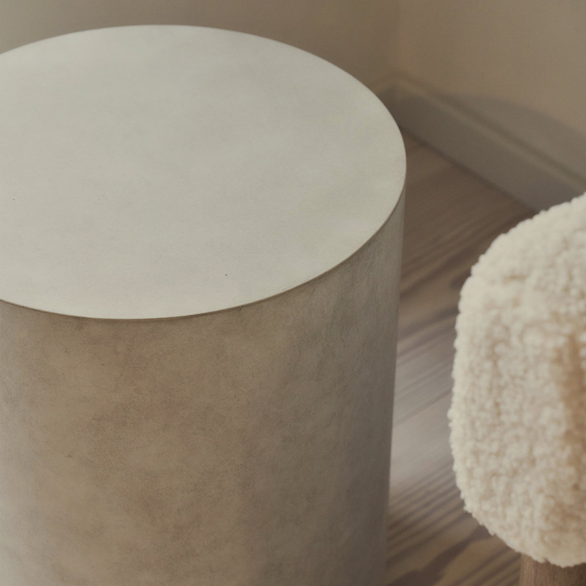 Luciana - Concrete Round Side Table