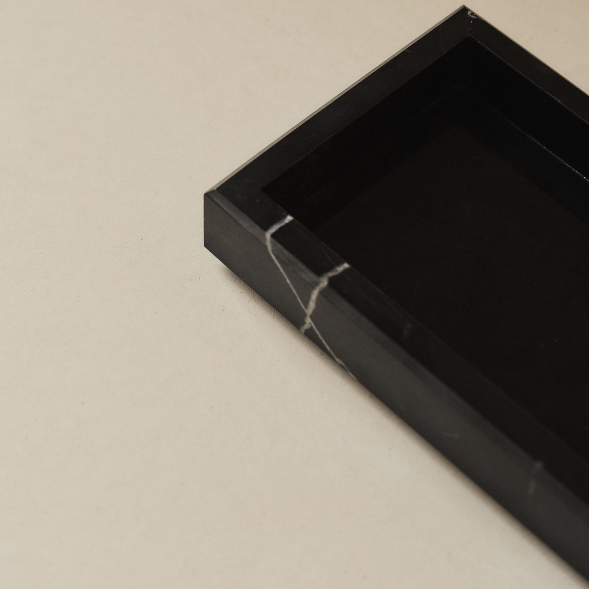 Travara - Black Marble Rectangular Decorative Tray