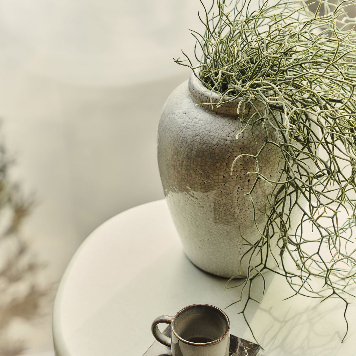 Portera - Ivory Gloss Ceramic Vase