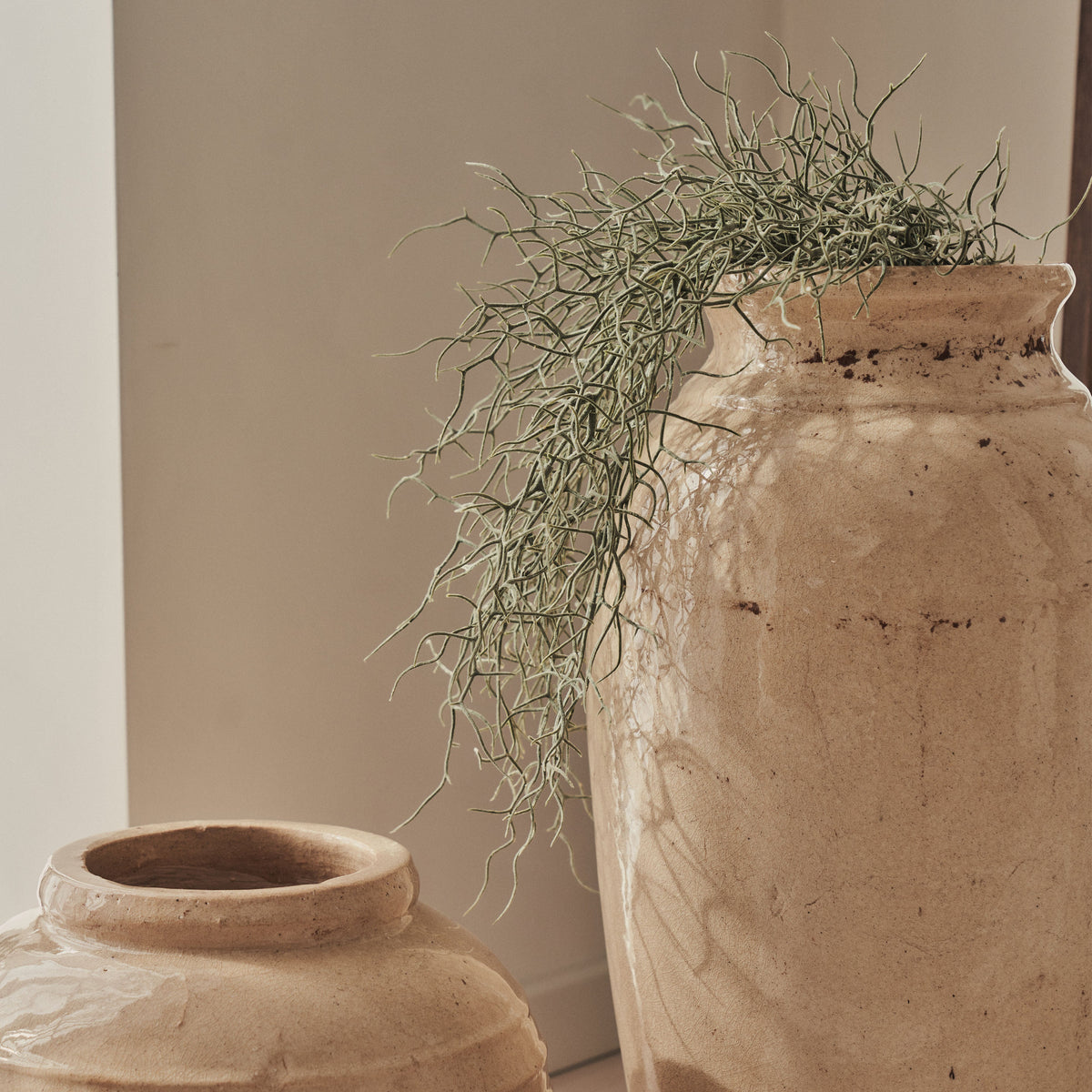 Cadira - Large Beige Gloss Ceramic Vase