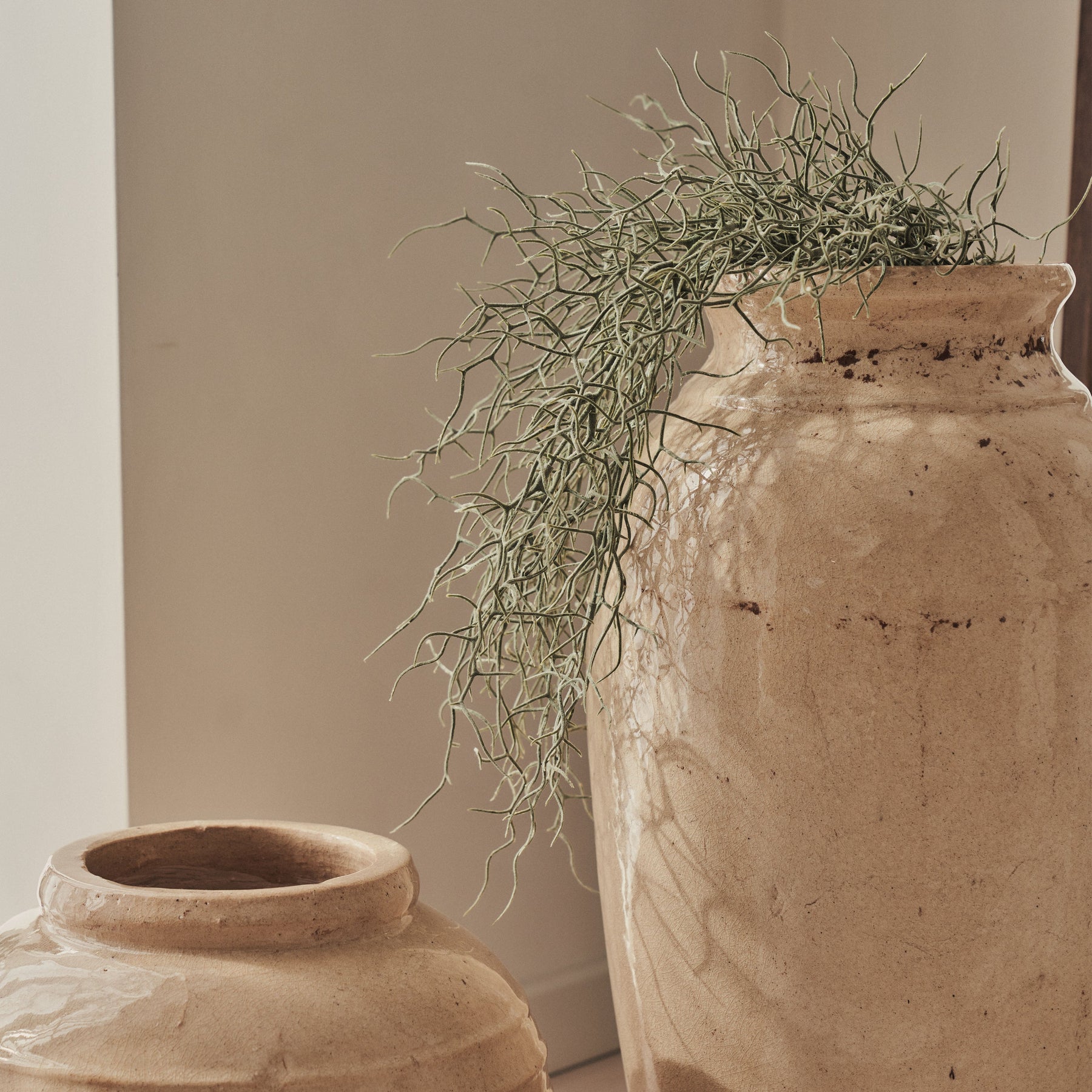 Cadira - Large Beige Gloss Ceramic Vase