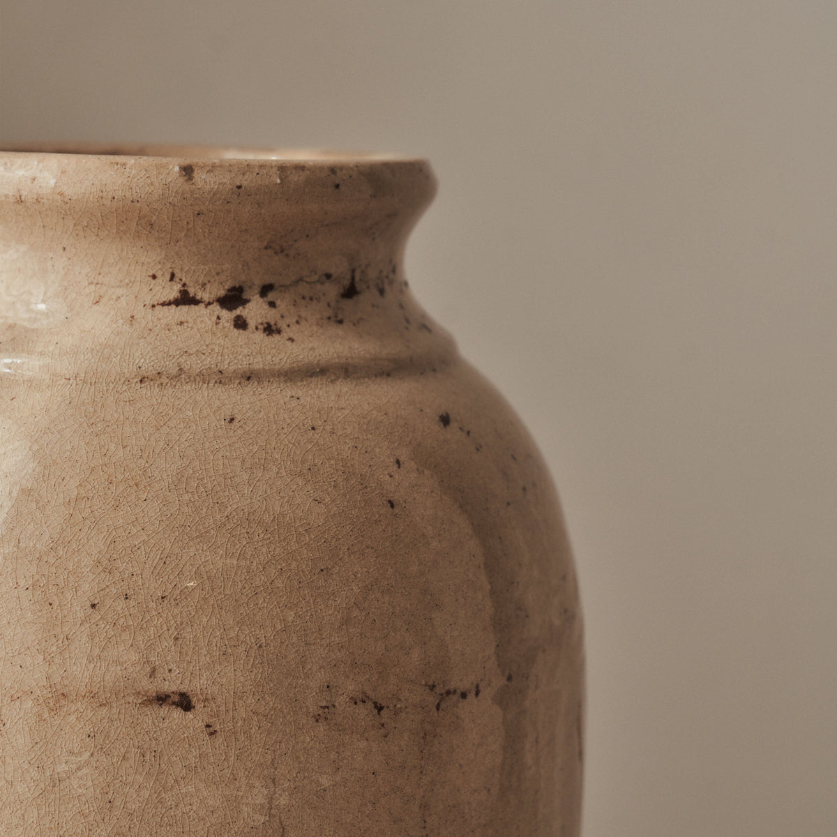 Cadira - Large Beige Gloss Ceramic Vase