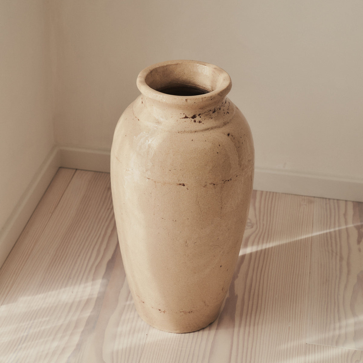 Cadira - Large Beige Gloss Ceramic Vase