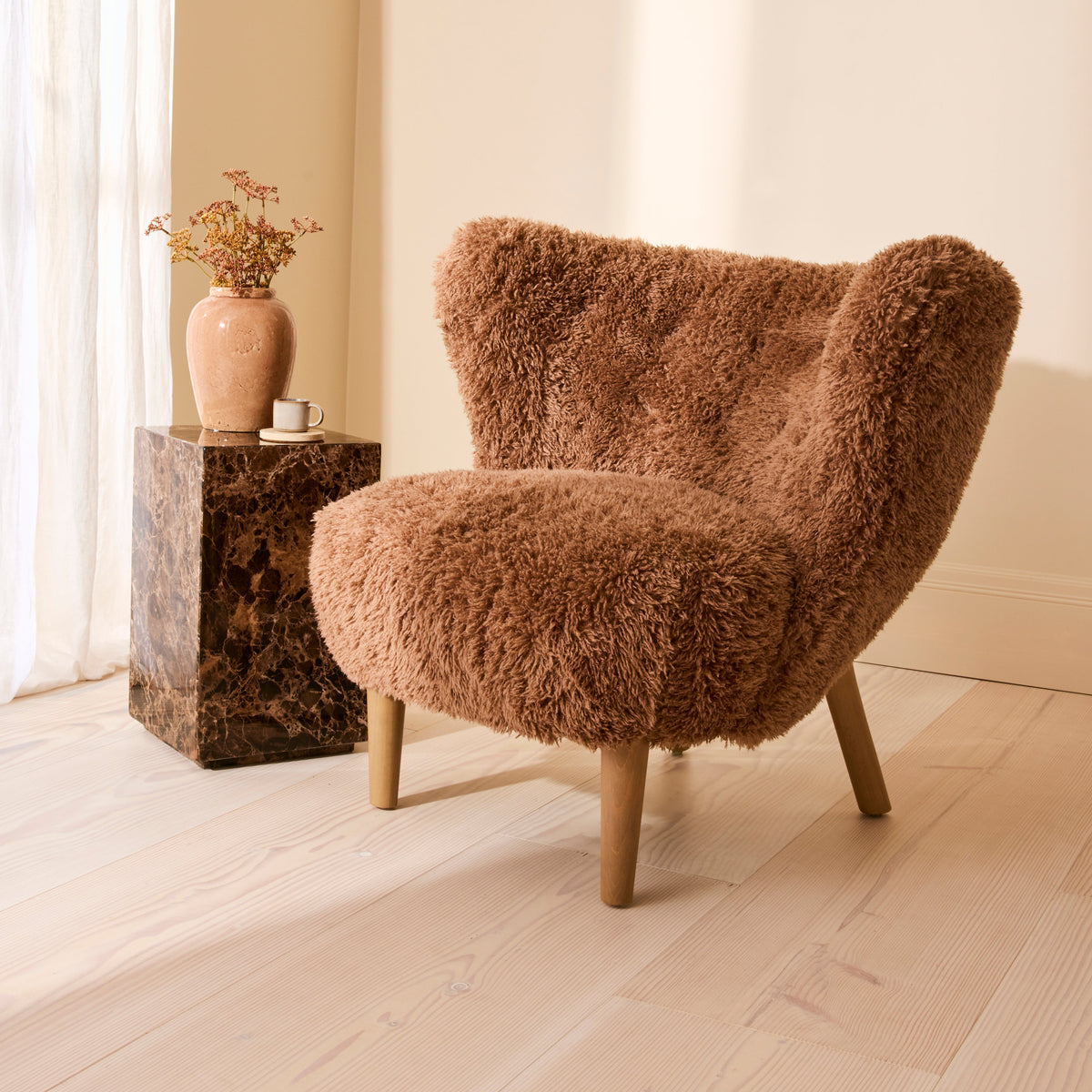 Chester - Fur Accent Chair Brown & Warm Wood
