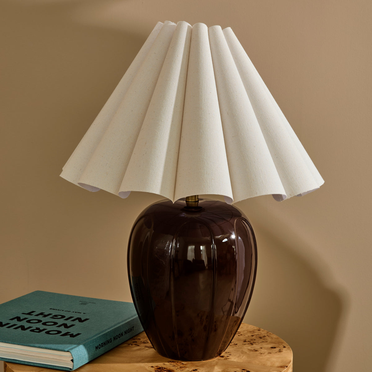 Orla - Chocolate Gloss Ceramic Scallop Shade Table Lamp
