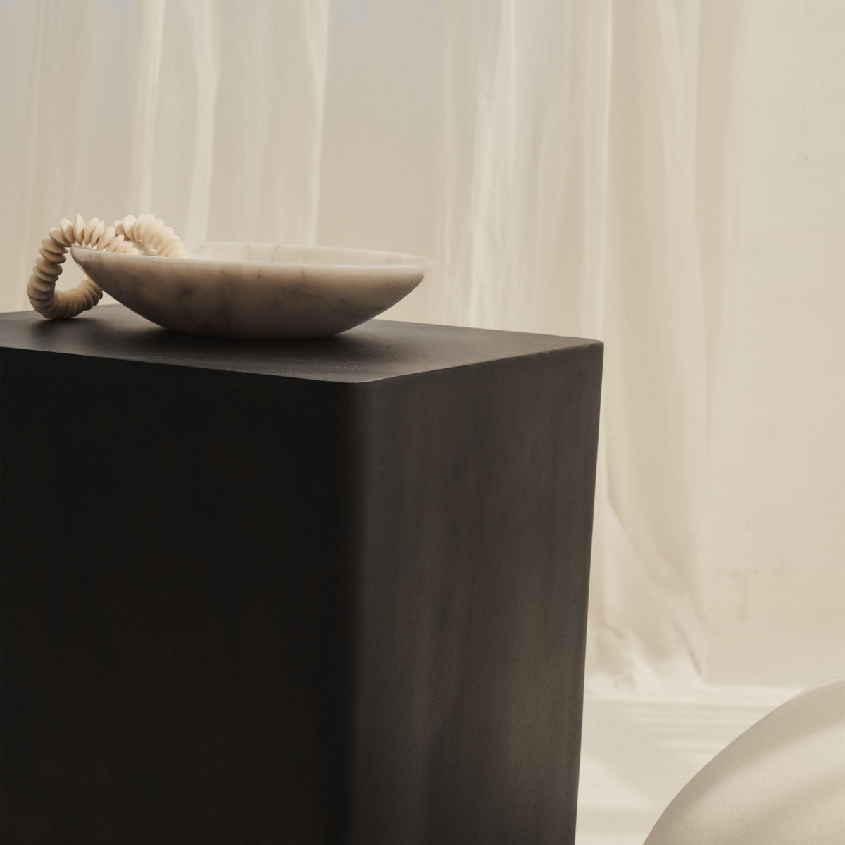 Angelo - Minimal Onyx Rectangle Side Table