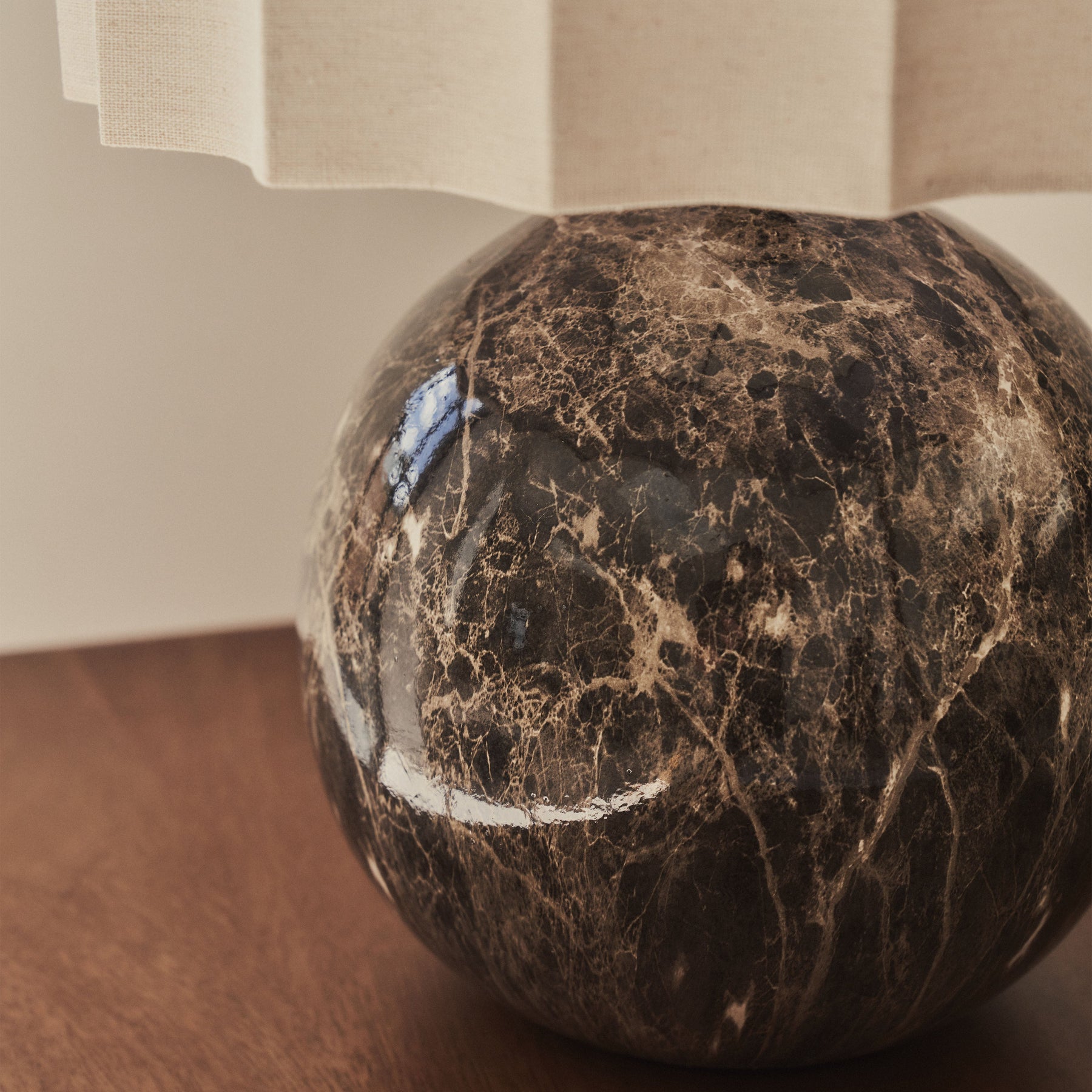 Caia - Dark Emperador Scallop Shade Table Lamp