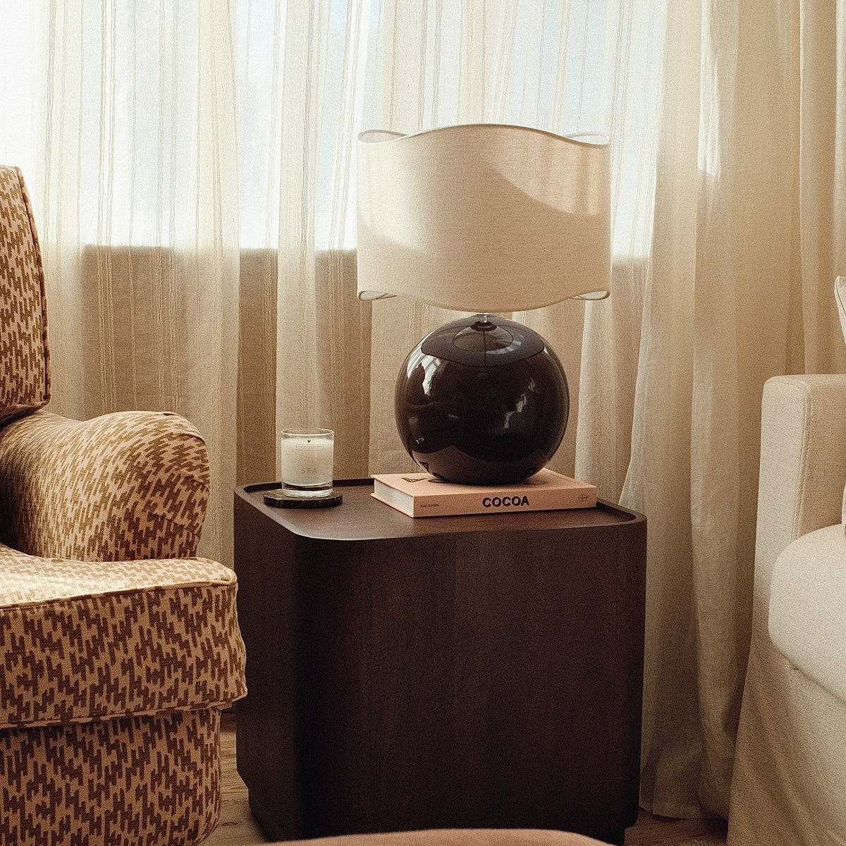 Olera - Chocolate Gloss Ceramic Wave Shade Table Lamp