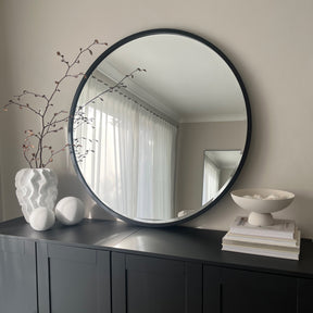 Black Metal Modern Round Wall Mirror  on console table