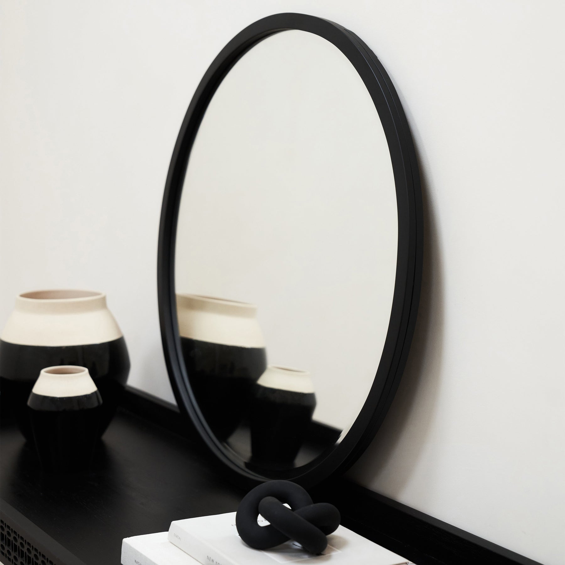 Higgins - Black Metal Modern Round Wall Mirror 60cm x 60cm