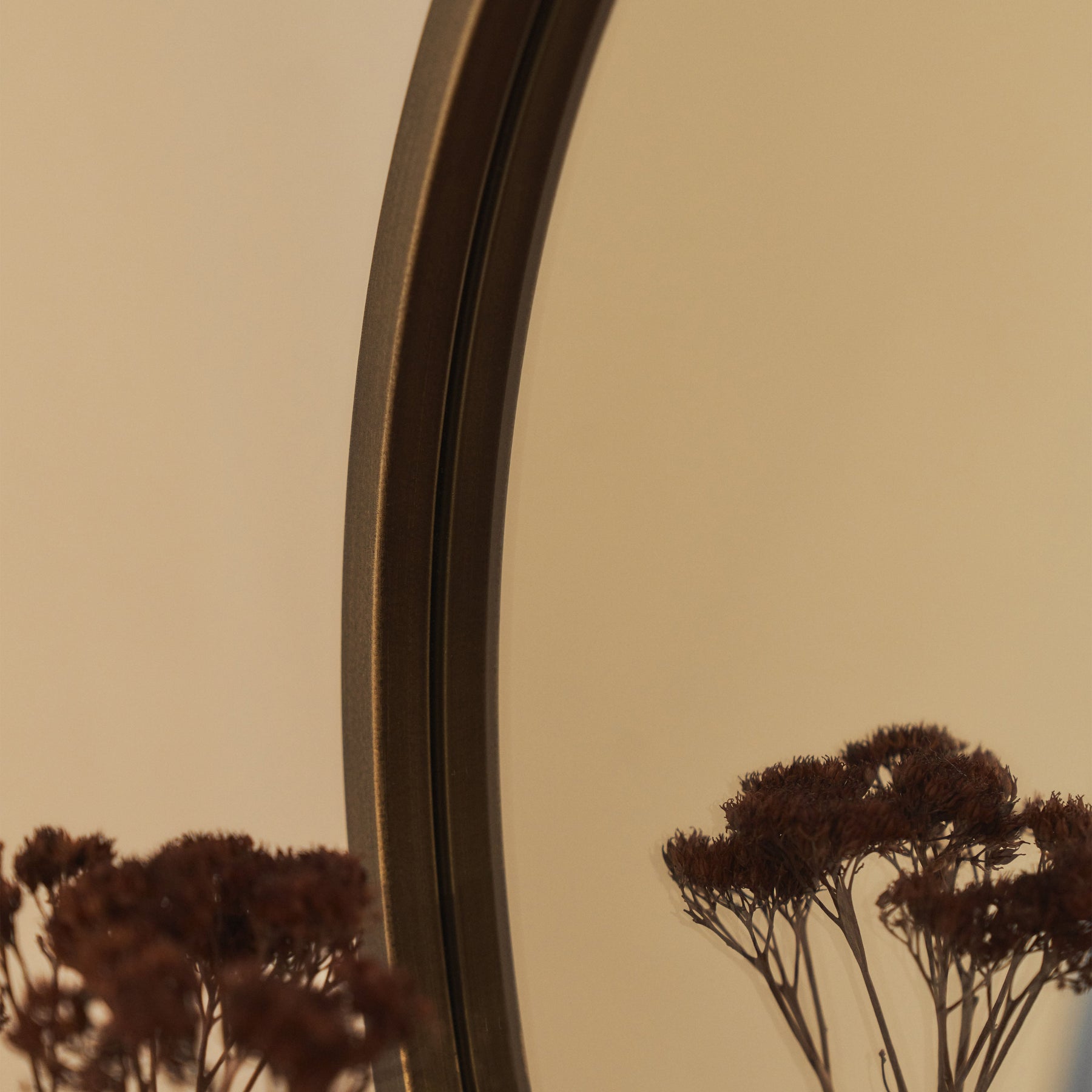 Higgins - Gold Metal Modern Round Wall Mirror 40cm x 40cm