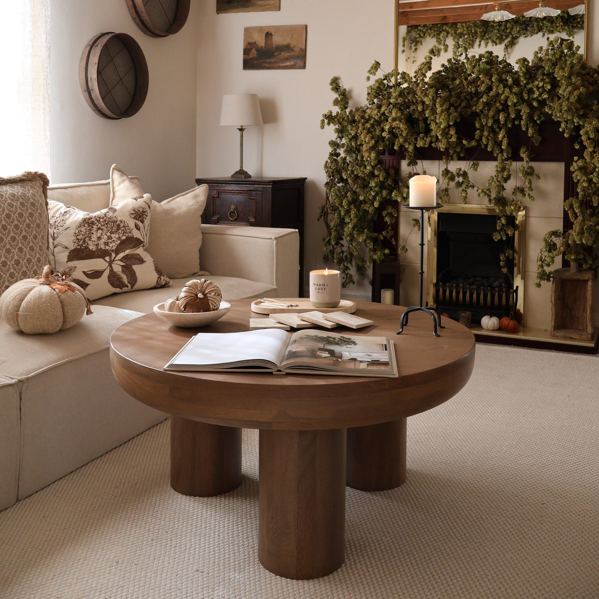 Vermont - Warm Wood Premium Round Coffee Table