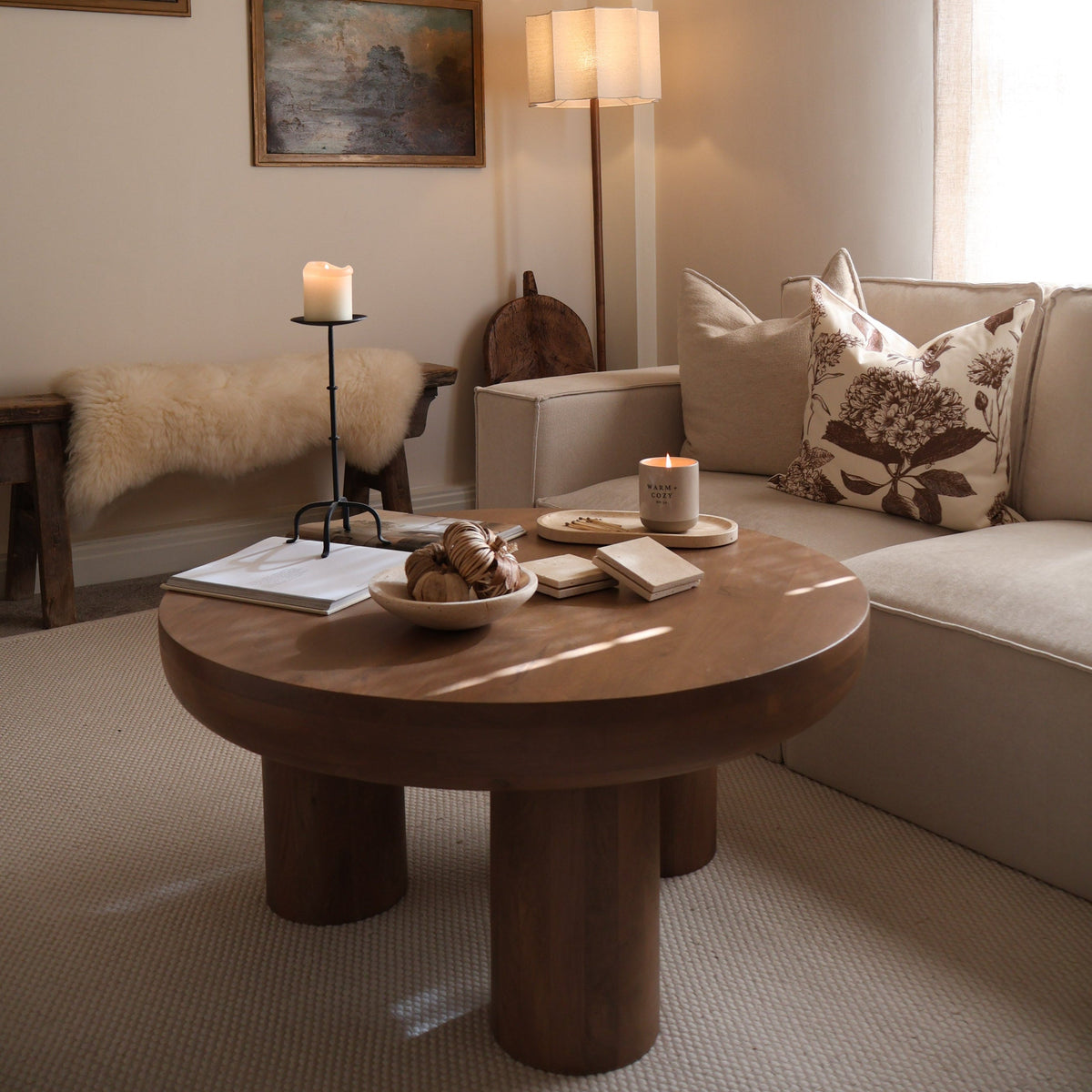 Vermont - Warm Wood Premium Round Coffee Table