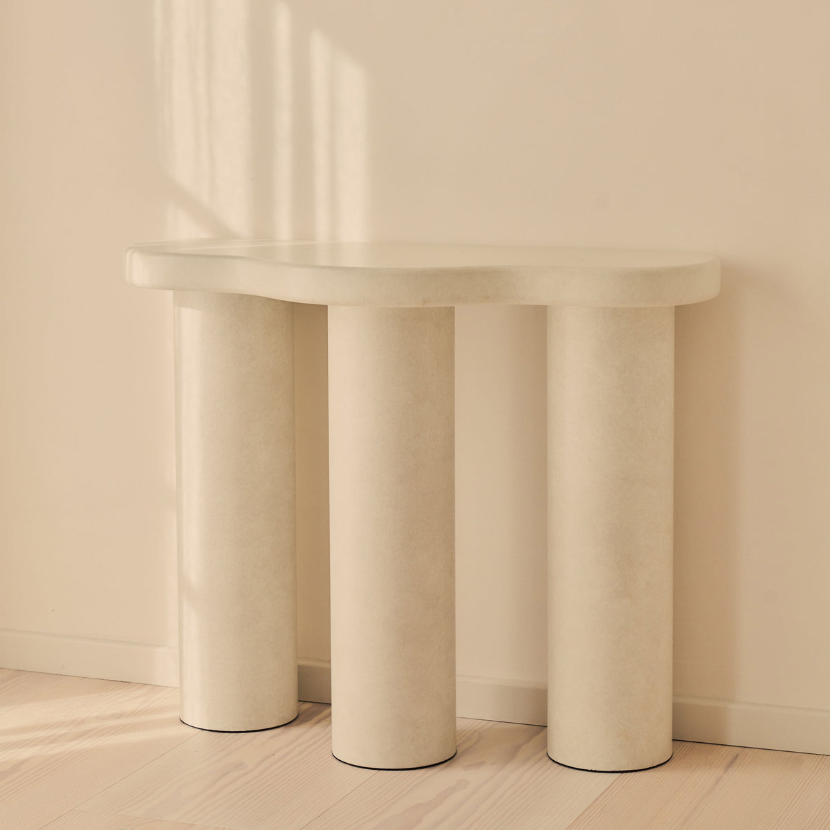 Savanna - Large Concrete Curved Wooden Console Table