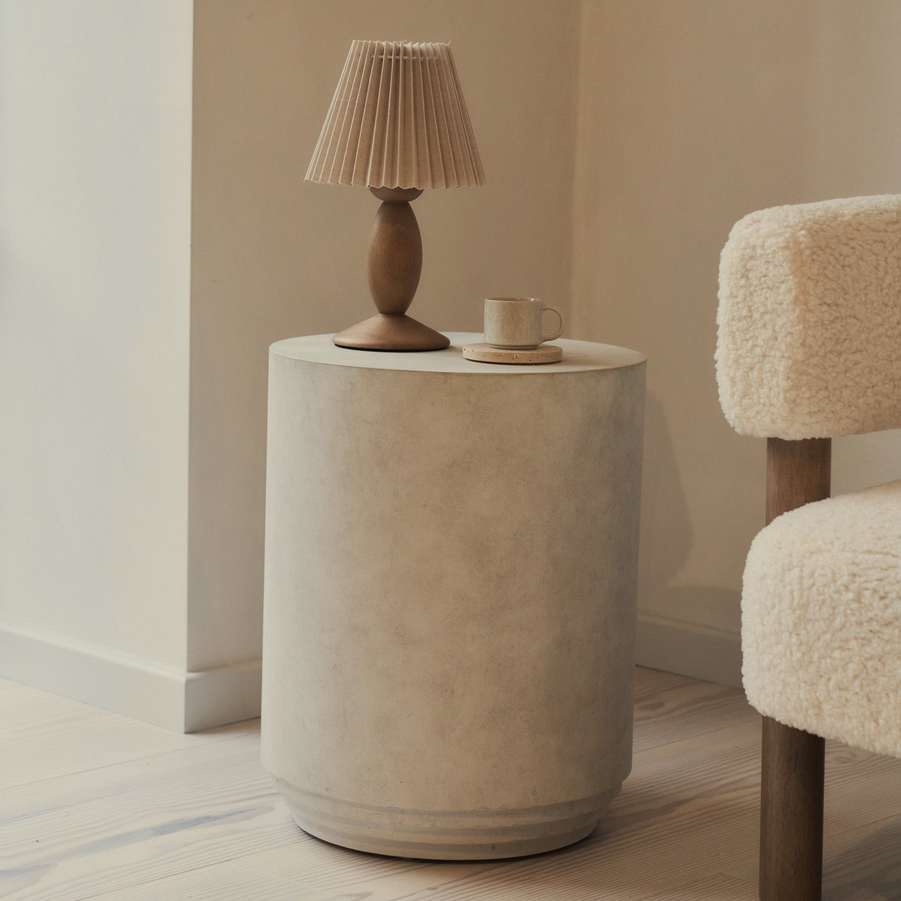 Luciana - Concrete Round Side Table