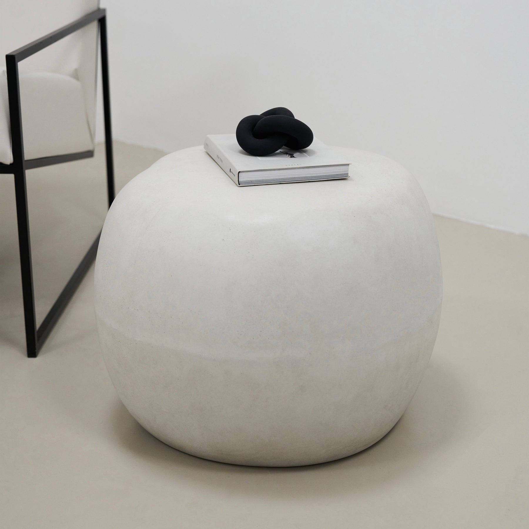 Minimal Concrete Pebble Side Table