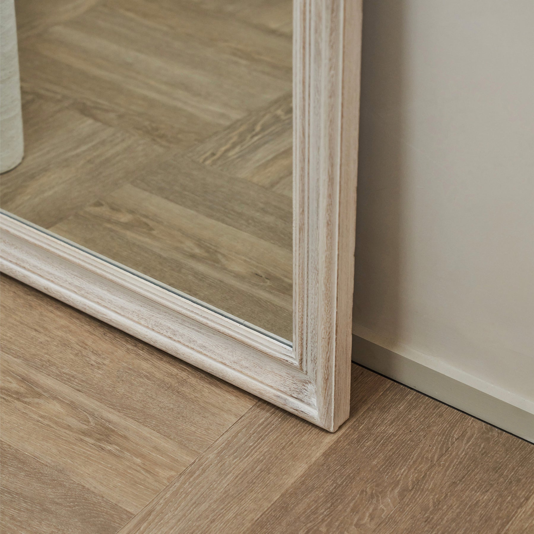 White Washed Wood Arched Full Length Mirror detail shot of frame corner