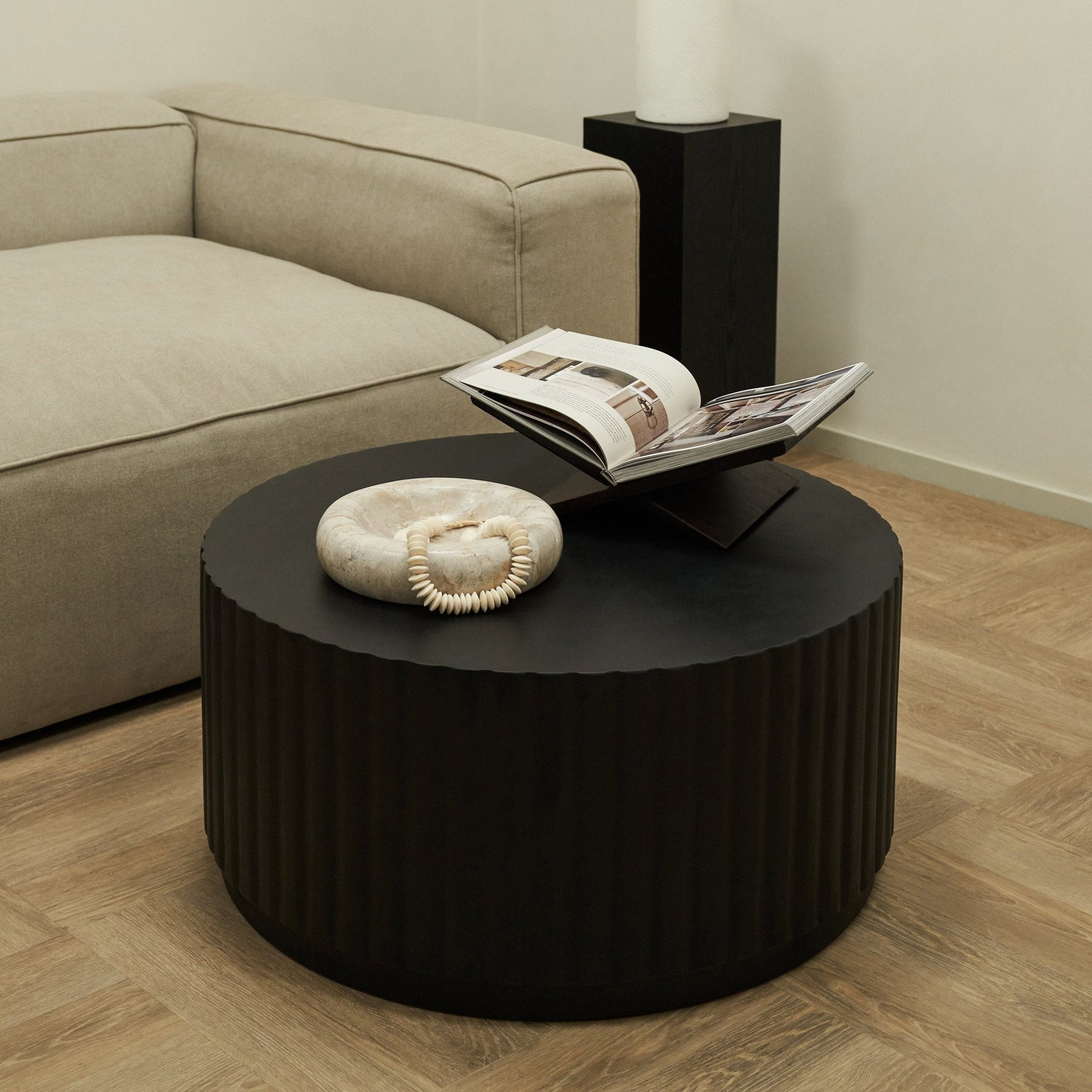 Massimo - Minimal Onyx Ribbed Coffee Table Large