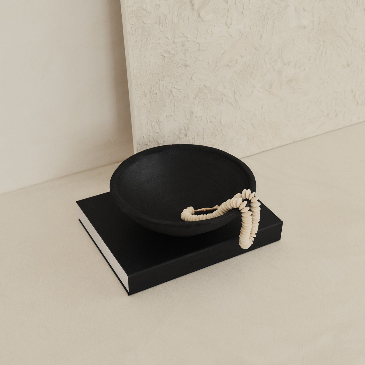 Matera - Large Black Textured Terracotta Bowl