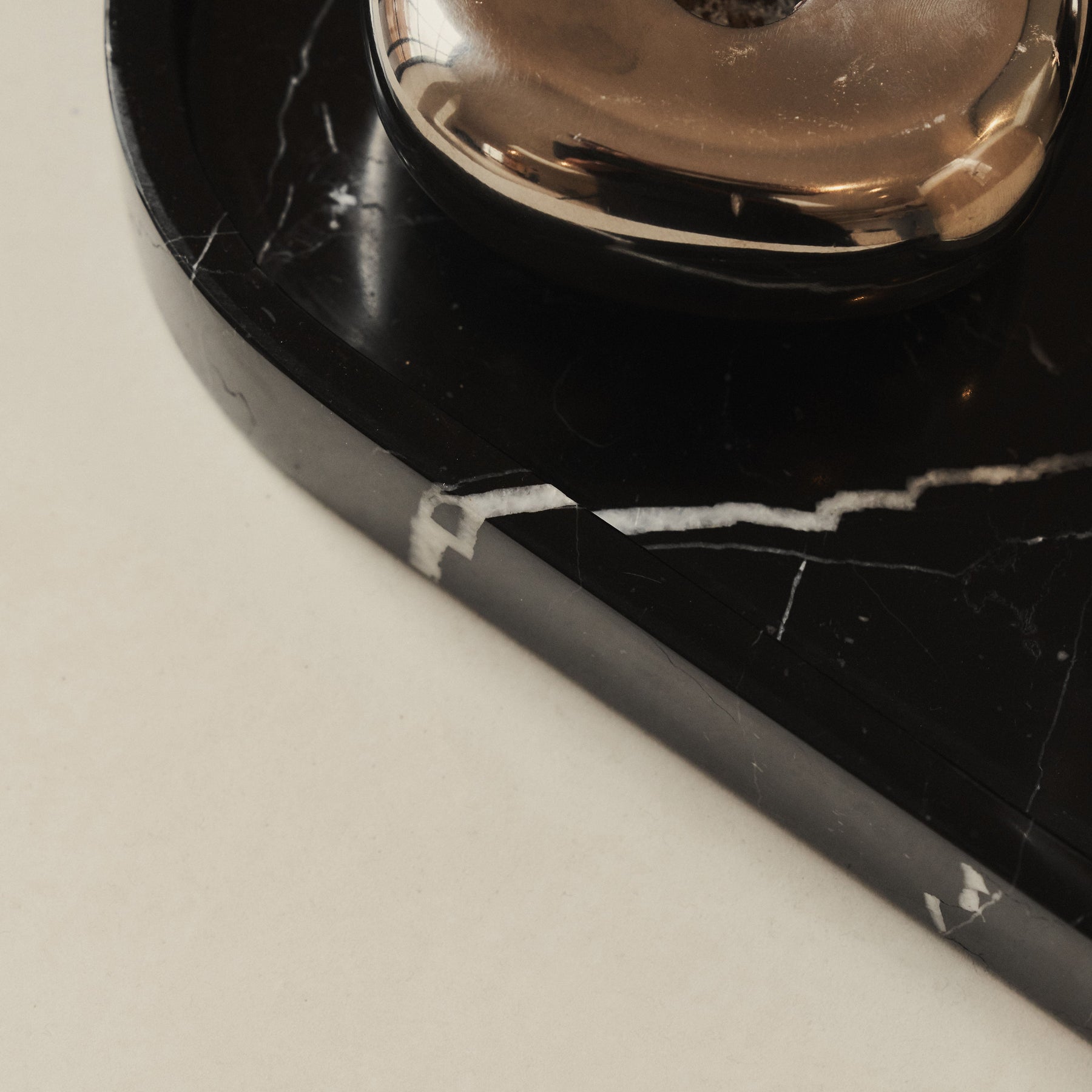 Travara - Black Marble Oval Decorative Tray